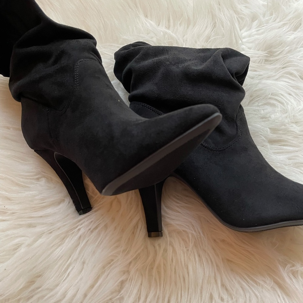 Black Slouchy Pointed Toe Faux Suede Boots - Picture 2 of 15